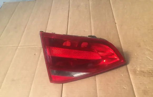 Audi A4 S4 B8 8K Tailgate rear/tail lights 8K5945093