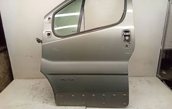 Renault Trafic II (X83) Front door