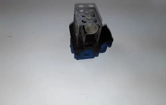 Citroen Berlingo Coolant fan relay 9662240180