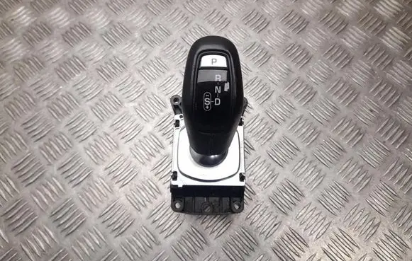 Land Rover Range Rover Sport L494 Gear shifter/selector CPLA7L074AA