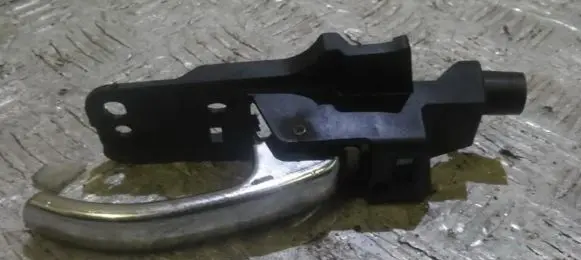 Chrysler Sebring (ST-22 - JR) Rear door interior handle 1fv27trmaa