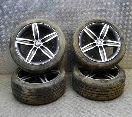 BMW 2 F22 F23 R17 alloy rim 6850151