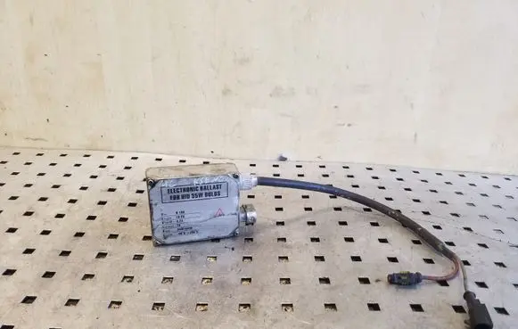 Mercedes-Benz ML W163 Headlight ballast module Xenon