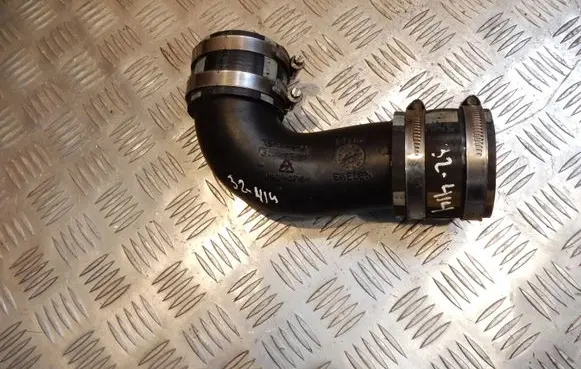 Volvo S80 Intercooler hose/pipe 31338572 32414