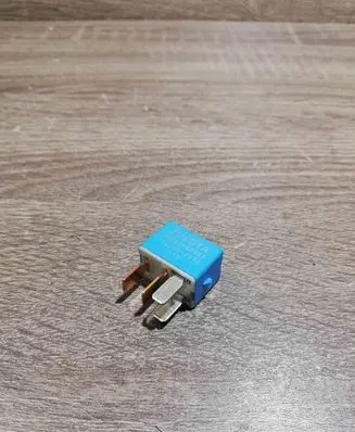 Toyota Prius (XW20) Other relay 9098702027 1567002870