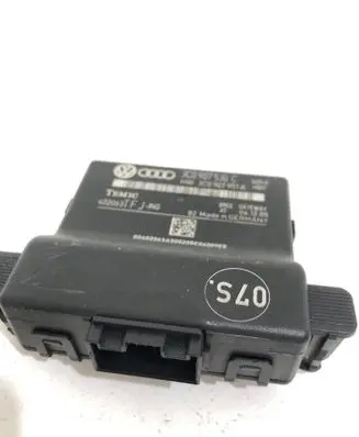 Volkswagen PASSAT B6 Gateway control module 3C0907530C