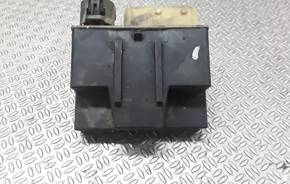 Citroen C2 Coolant fan relay 9652021180