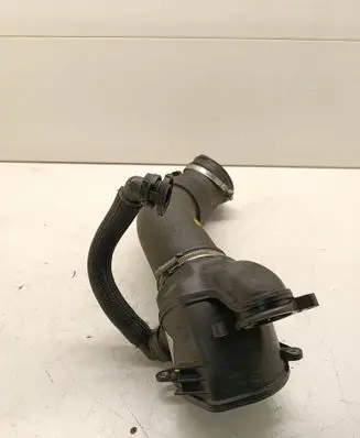 Audi A8 S8 D5 Turbo air intake inlet pipe/hose 059129955 4N0129616R