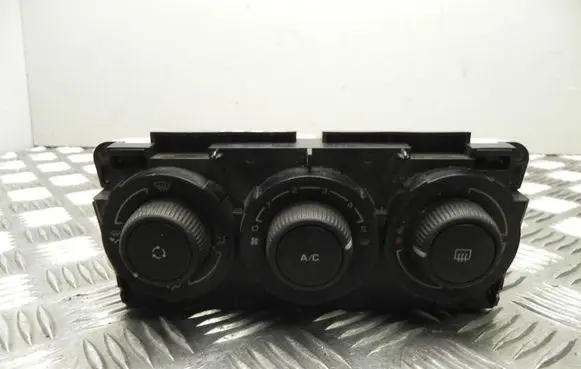 Peugeot 308 Climate control unit 69940002 Y821