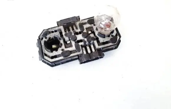 Volkswagen PASSAT B4 Tail light bulb cover holder 3A5945259 141918