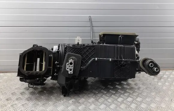 Porsche Cayenne (92A) Interior heater climate box assembly 7P5820005F