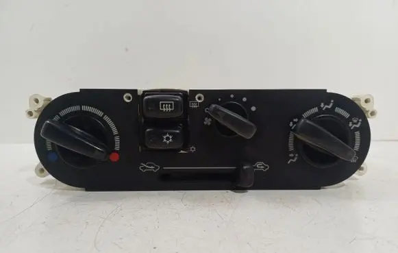 Mitsubishi Colt Climate control unit MR201365
