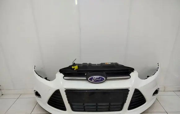 Ford Focus Front bumper 