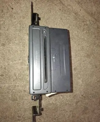 Navigation unit CD/DVD player