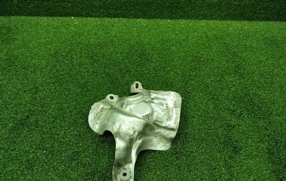 Heat shield in engine bay
