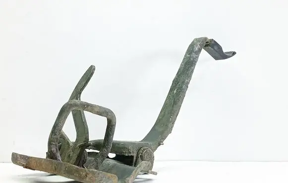 Audi A4 S4 B5 8D Engine bonnet/hood lock/latch loop/hook 