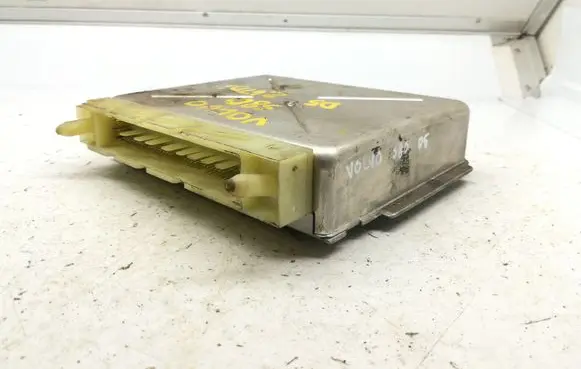 Volvo S80 Transmission gearbox valve body T04481607 P30646719 1T0101C00