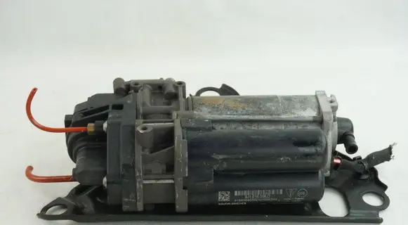 Porsche Taycan 9J1 Air suspension compressor/pump 9J1616006D