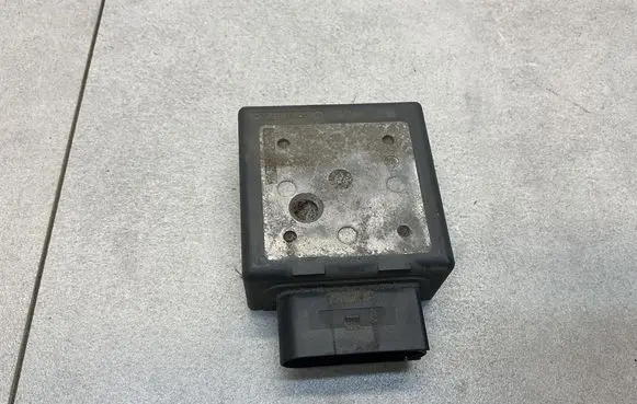 Audi A3 S3 8V Fuel injection pump control unit/module 5Q0906121G