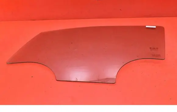 Opel Mokka Front door window glass four-door 