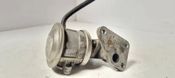 Audi A6 S6 C5 4B EGR valve 078131165