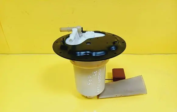 Mazda 323 F In-tank fuel pump