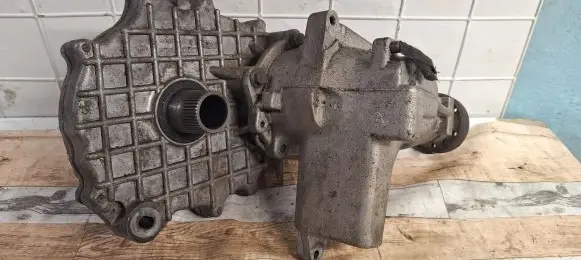 Volvo XC90 Gearbox transfer box case 30651659 1023829