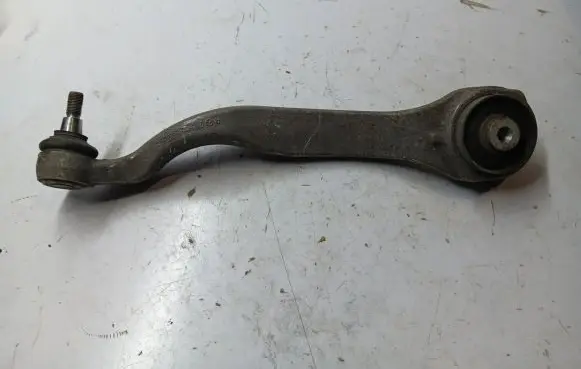 Mercedes-Benz CLS C218 AMG Front lower control arm/wishbone A2123330097