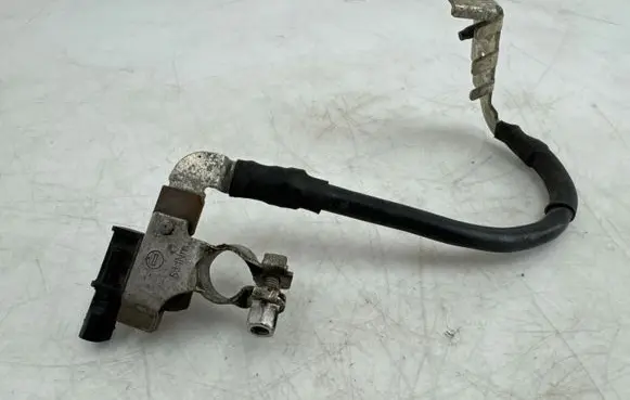 Volkswagen Golf VII Negative earth cable (battery) 5Q0915181K