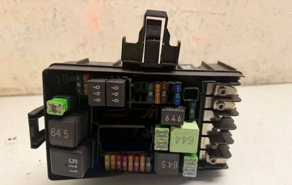 Skoda Octavia Mk3 (5E) Fuse module 5Q0937125B