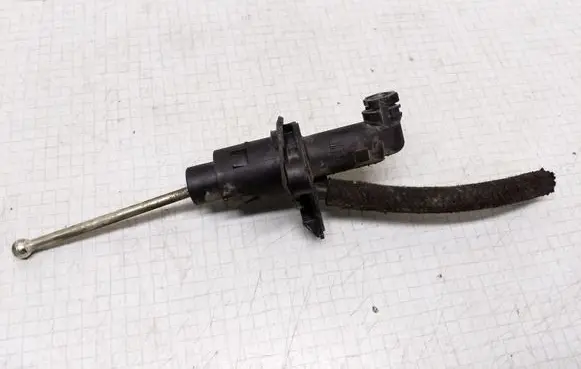 Seat Cordoba (6K) Clutch slave cylinder 6K1721401