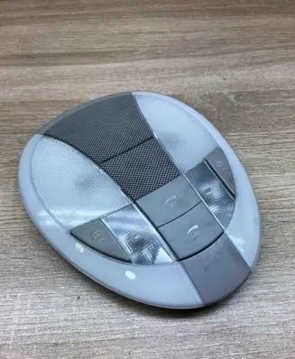 Mercedes-Benz CLS C219 Front seat light A2198201401
