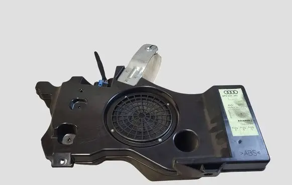 Audi A3 S3 A3 Sportback 8P Subwoofer speaker 7606500230 8P4035382