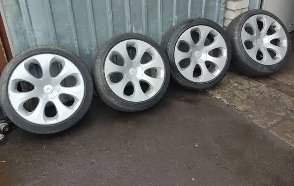 R19 alloy rim