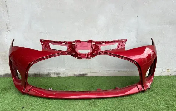 Toyota Yaris Front bumper