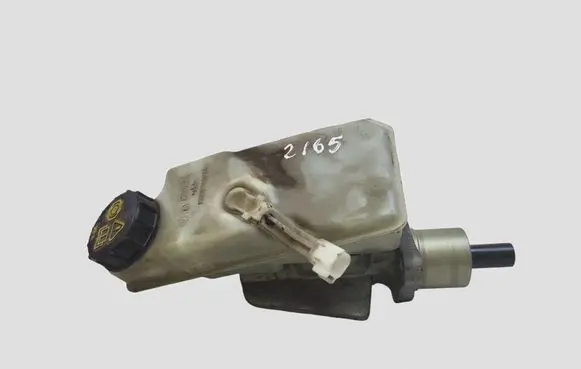 Volvo V50 Master brake cylinder
