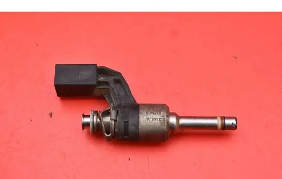 Volkswagen Golf V Fuel injector 03C906036F