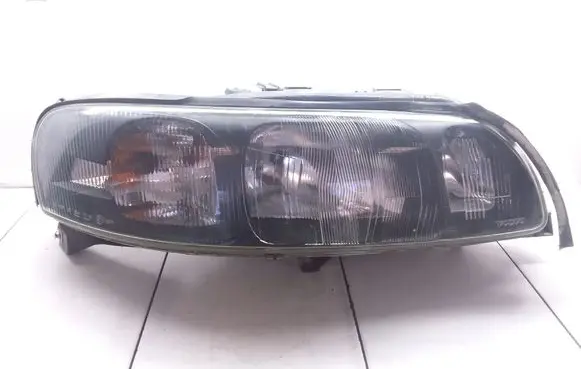 Volvo S60 Headlight/headlamp 8693588 89007870