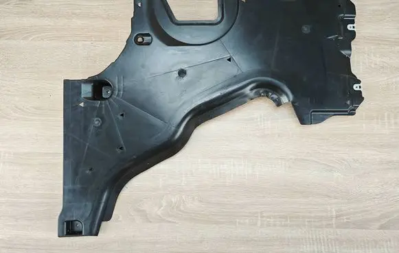 BMW 5 G30 G31 G38 Fuel tank bottom protection 7340790