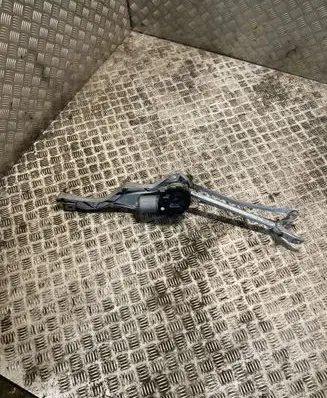 Mercedes-Benz CLS C219 Front wiper linkage and motor 2198200140 A2198200140