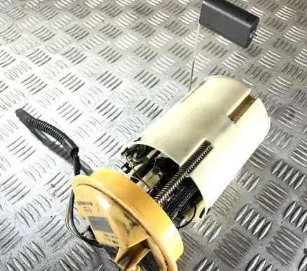 Volvo C70 In-tank fuel pump 30792206
