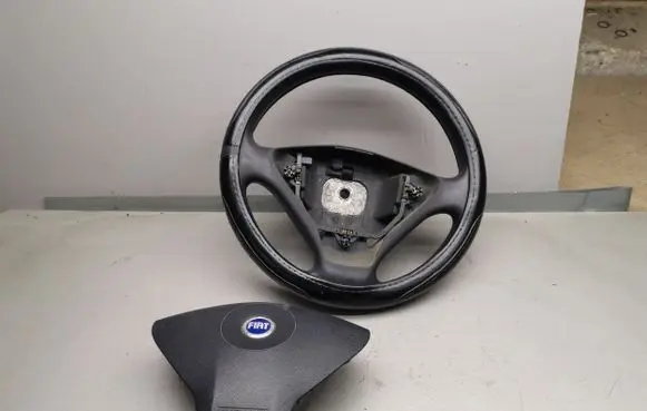 Steering wheel