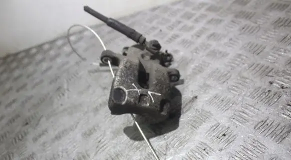 Skoda Octavia Mk3 (5E) Rear brake caliper
