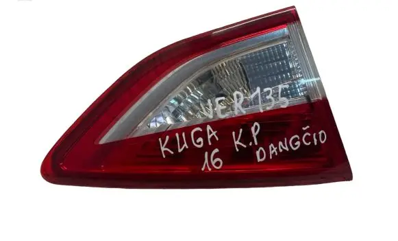 Tailgate rear/tail lights