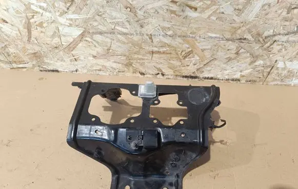Nissan Leaf I (ZE0) Electric car charge socket