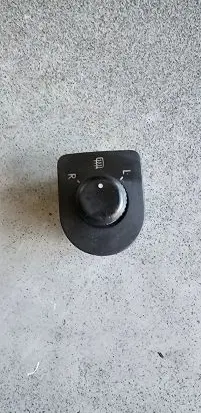 Volkswagen Golf IV Wing mirror switch 1J1959565F 1171