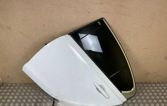 Jaguar XE Rear door
