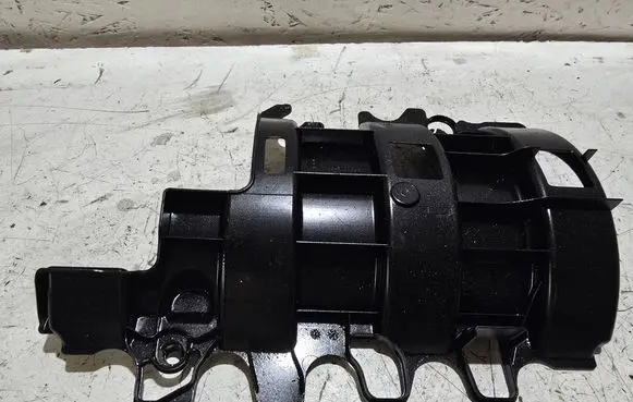Volkswagen Transporter - Caravelle T6 Oil breather separator 04l103623k