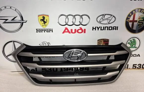 Hyundai Tucson TL Front bumper upper radiator grill 86351D7000