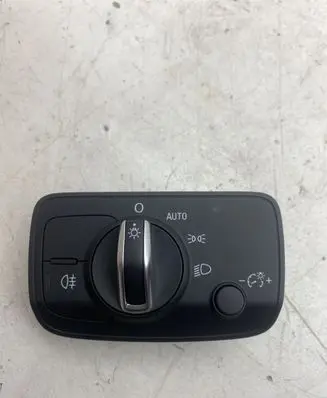 Audi Q2 - Light switch 8V0941531BA